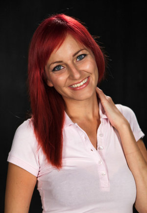 18 year old girl sexys her sisters boyfriend and sends her the selfie as proof